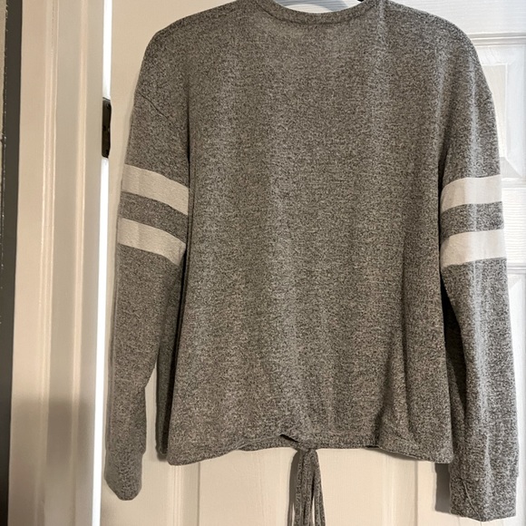 NOBO long sleeve top - Picture 2 of 3